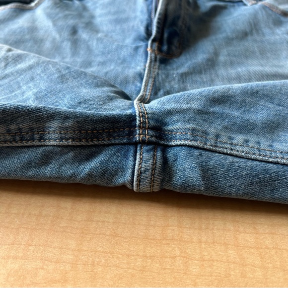 Straight leg jeans - Picture 4 of 6